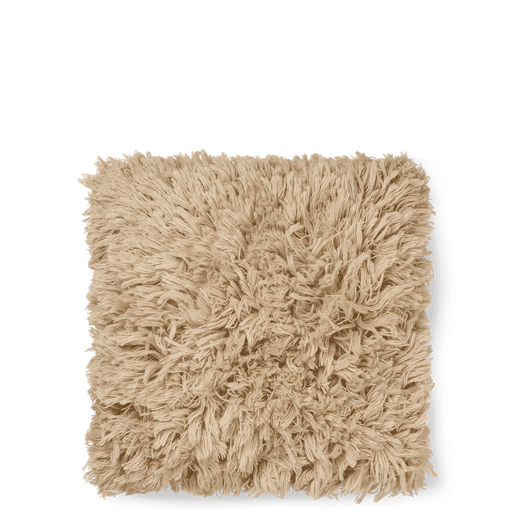 Puten Meadow High Pile Cushion har deilig lang tuft i 100% New Zealand ull.