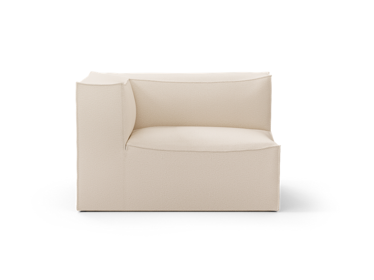 Off-white ende small med armlene venstre - En romslig krok gir en god leseplass- om du bruker armlenet til armen eller til ryggstø. Mål: B 120 x H 76 x D 95 cm
