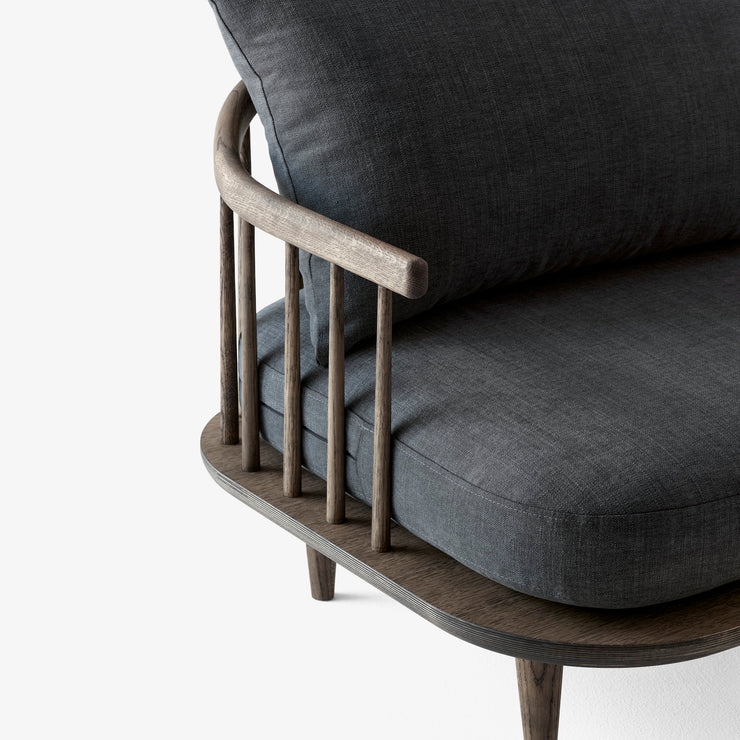 Fly SC2 sofa 2-seter, Smoked Oiled Oak. Tekstil: Hot Madison 093