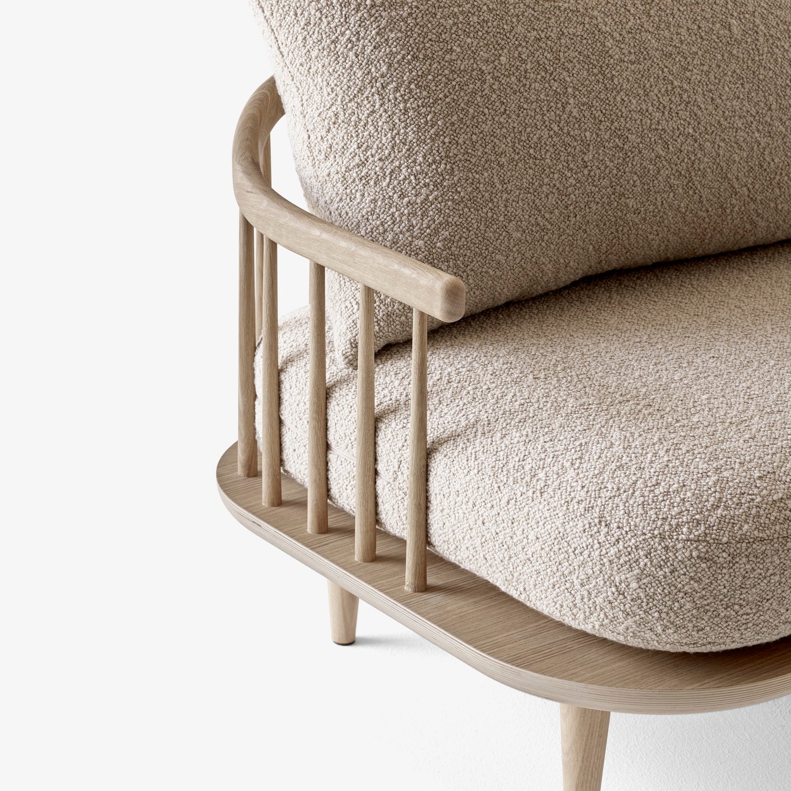 Fly SC2 sofa 2-seter, White Oiled Oak. Tekstil: Karakorum 003