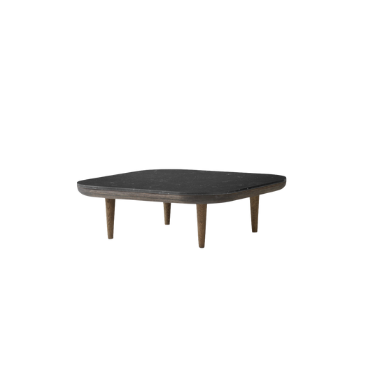 Superduoen Space Copenhagen fikk mye oppmerksomhet for Fly-serien de designet for &amp;tradition i 2013, og hotelleiere, restauranter og interiørarkitekter over hele verden har for lengst trykket den til sitt bryst. Vi synes den er like aktuell den dag i dag, og vi er spesielt betatt av bordene i den vakre serien.