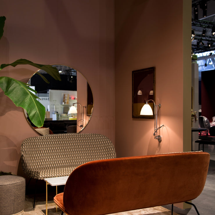 Sofaen ble lansert i 2016 og er designet av GamFratesi - og kom som et tilskudd til Beetle-kolleksjonen som består av spise- og loungestoler.