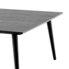 Svartlakkert eik
