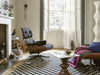 Da ekteparet Charles og Ray Eames designet denne klassikeren i 1956, var målet å lage den perfekte lenestol som både var elegant, überkomfortabel, hadde godt håndtverk og materialer av ypperste kvalitet.