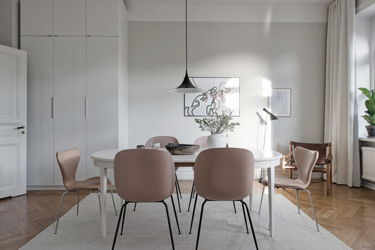 Selv om denne versjonen kommer uten polstring, er den fremdeles veldig komfortabel å sitte på.