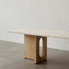 Androgyne Lounge Table, designet av norske Danielle Siggerud, med plat i sandfarget Kunis Breccia-stein