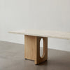 Androgyne Lounge Table, designet av norske Danielle Siggerud, med plat i sandfarget Kunis Breccia-stein