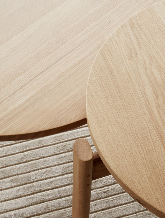 Designerne i studioet Krøyer-Sætter-Lassen har latt seg inspirere av klassisk, dansk møbelhåndverk, der de ærlige materialene og konstruksjonen får skinne gjennom.