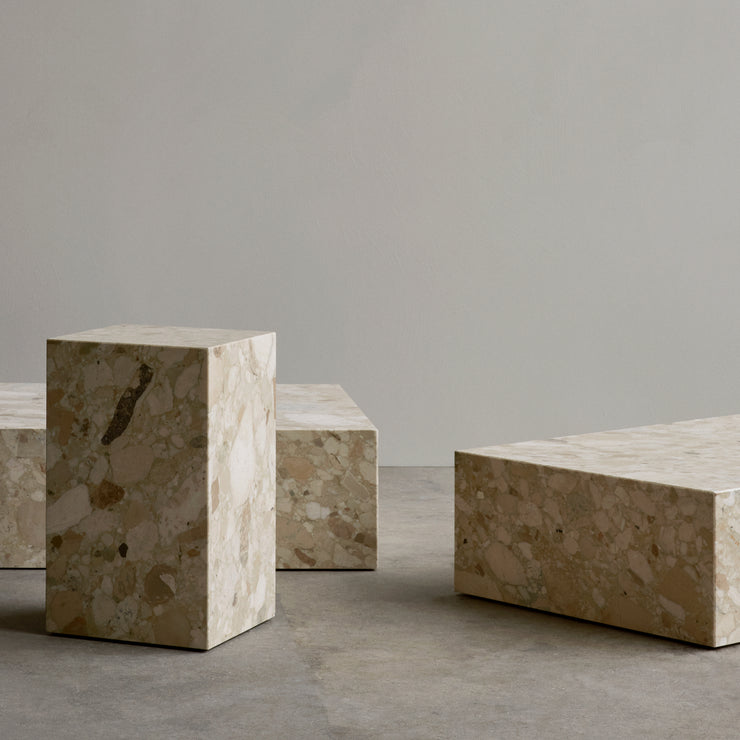 Plinth-bord i ulike størrelser