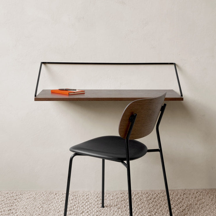 Kombiner Co dining chair med rail desk for et luftig og elegant hjemmekontor