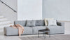 Modulsofaen Mags, kan bygges ut eller om etter behov. Den er like praktisk som det er fin. Denne er trukket i stoffet Linara 443