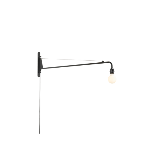Vegglampen Petite Potence blir sett på som et av hans mesterverk. Opprinnelig ble lampen designet til hans eget hjem i 1947.