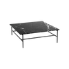 Rebar Square Coffee Table fra Hay, er del av en serie med sidebord og sofabord designet av Sylvain Willenz. Bordet har et industrielt understell i byggematerialer av stål og en svart, blank marmorplate på toppen.