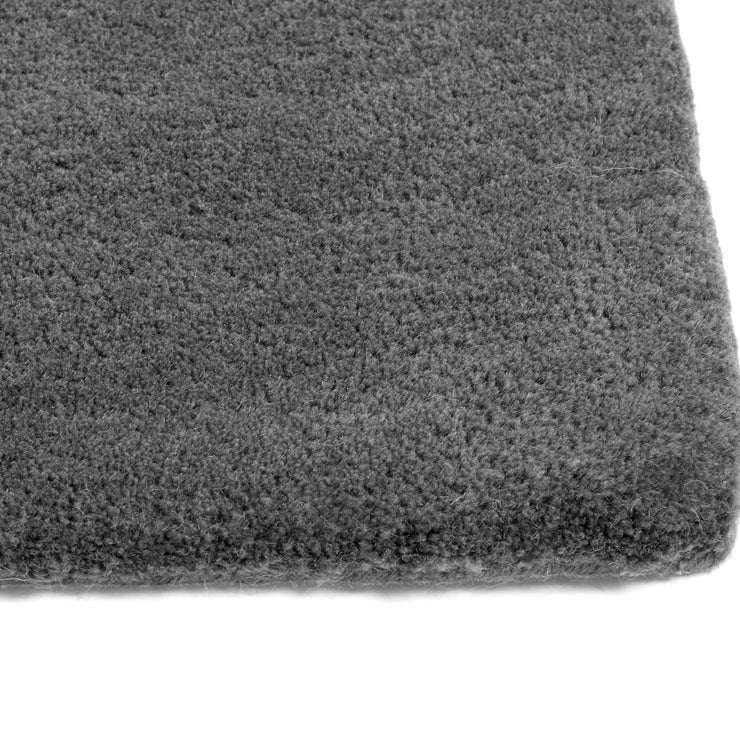 Raw Rug no. 2 dark grey