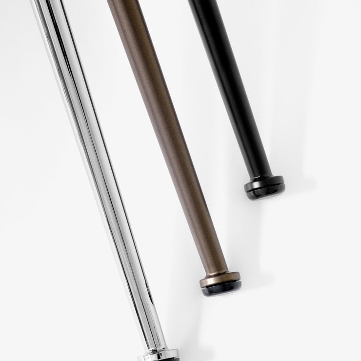 Velg mellom chrome, bronzed og svart