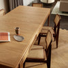 S-Table ble designet i 1954 som del av en kolleksjon som også består av B-Table, C-Chair og Trèfle Stool
