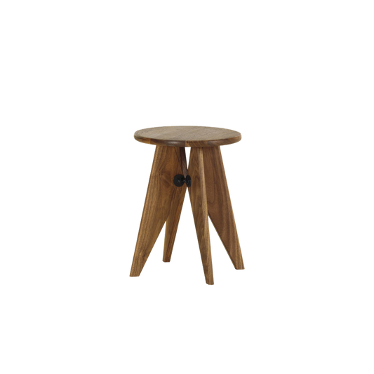 Sidebordet Tabouret Solvay fra Vitra, har den tydelige signaturen til den franske designeren Jean Prouvé,