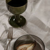 Tilfør et avlappet og litt kunstnerisk uttrykk i borddekningen med Floccula vinglass med stett