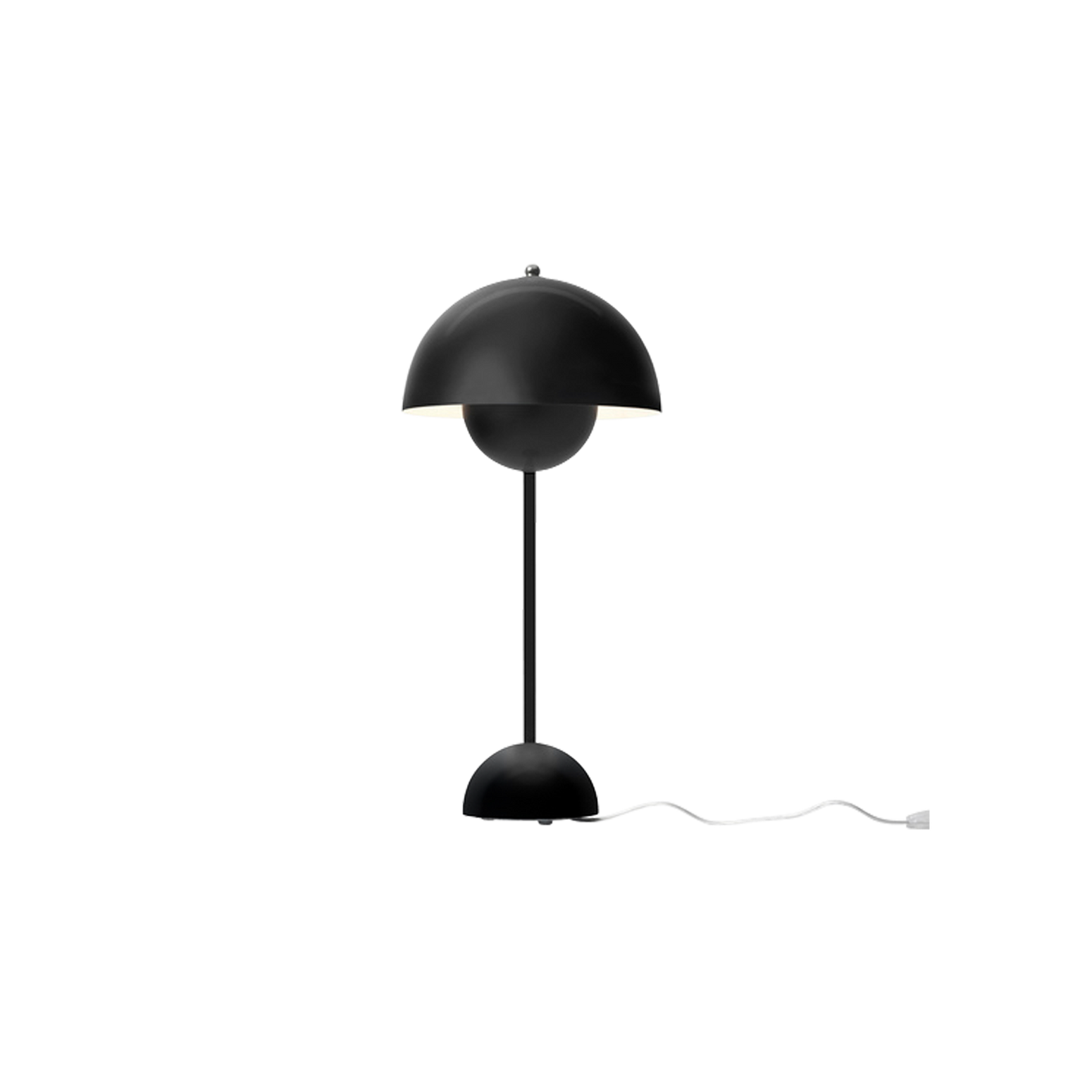 Selv om Panton designet for samtiden og utfordret alt som var av konversjonelle rammer, har designet hans blitt stående som evige og superkule klassikere.